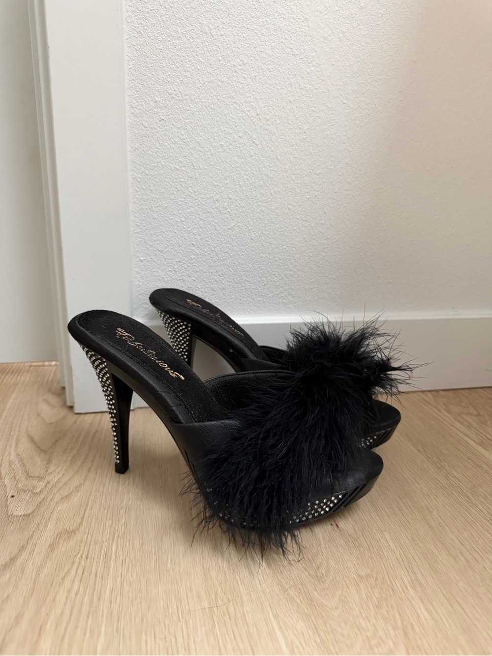 Black Feathered Pleasers with 4 1/2 inch